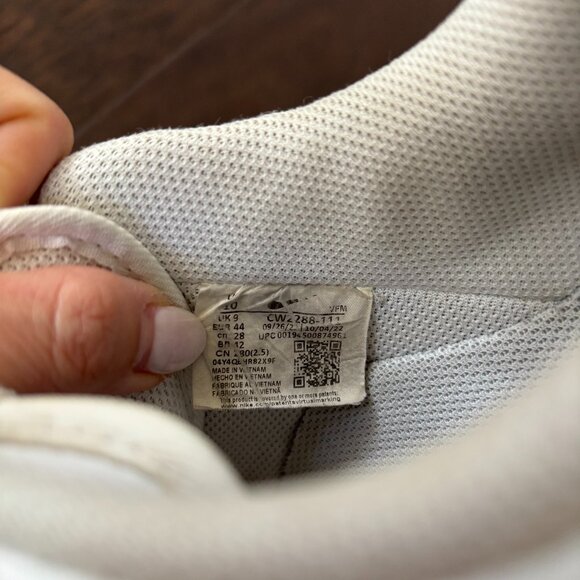 Nike Air Force 1 Sneakers – Size US 10 - Picture 7 of 8